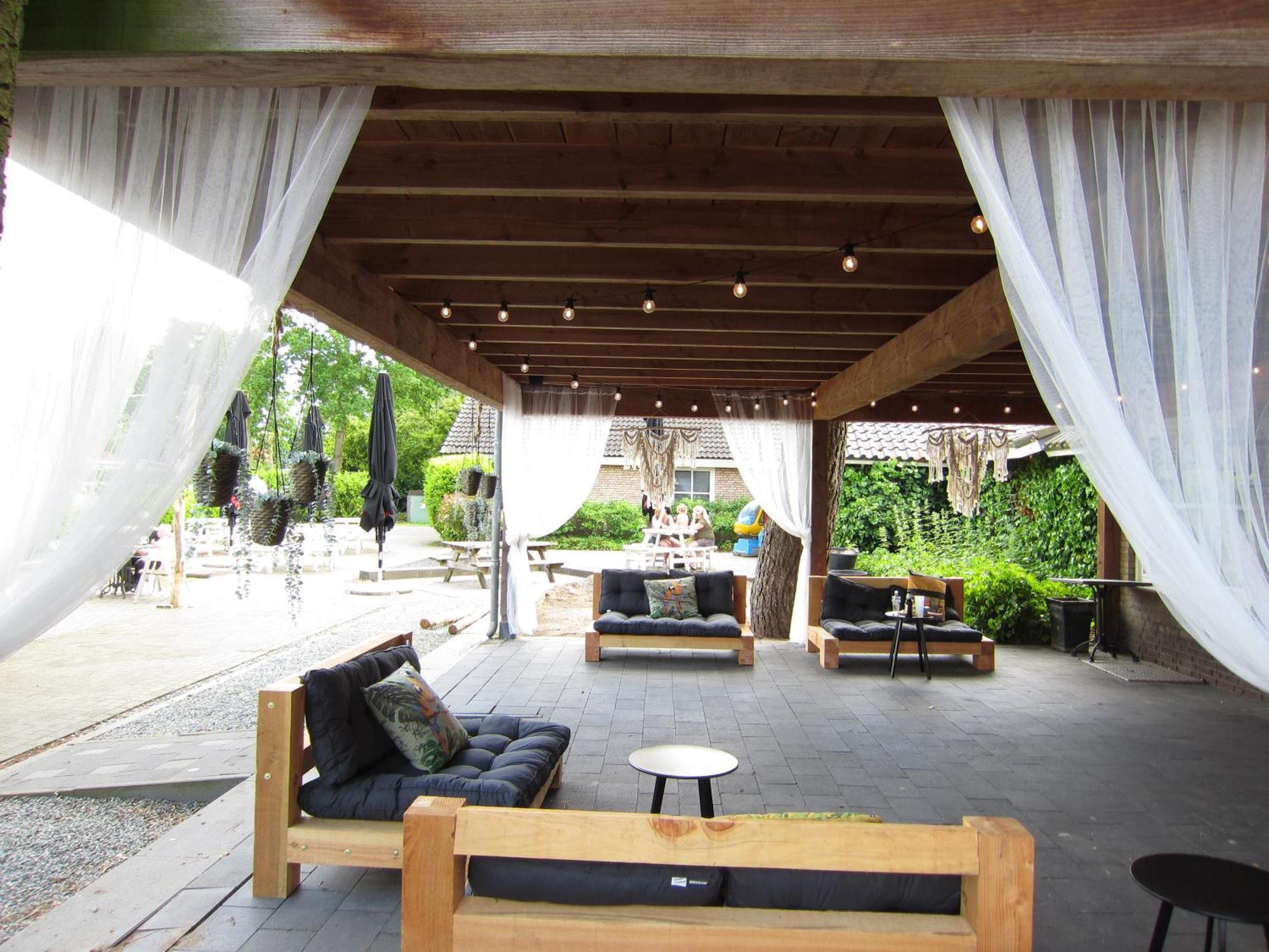 Hderh - Eco Lodge Op Vakantiepark De Ijsvogel, Zwembaden, Kids Fun, Natuur En Rust Voorthuizen Kültér fotó