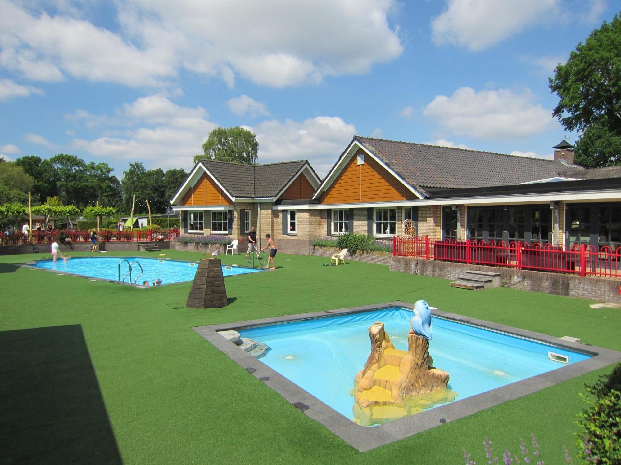 Hderh - Eco Lodge Op Vakantiepark De Ijsvogel, Zwembaden, Kids Fun, Natuur En Rust Voorthuizen Kültér fotó
